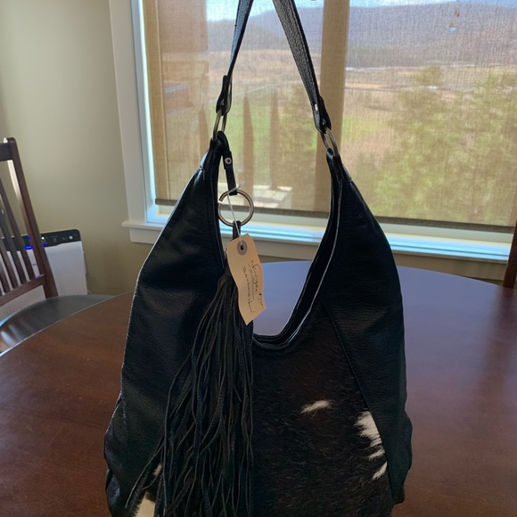 Cowhide Handbag from Africa - Picture 2 of 5